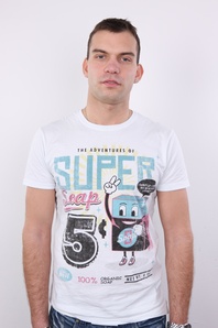 3. Download full pics of Dalibor (29) from czechgaycasting.com