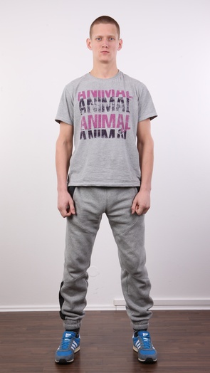 2. Download full pics of Tomas (22) from czechgaycasting.com