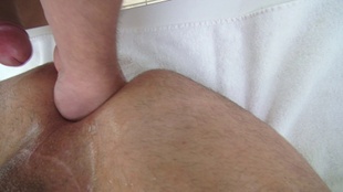 6. Download full pics of Erik (25) from czechgaycasting.com