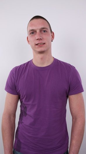 1. Download full pics of Honza (23) from czechgaycasting.com