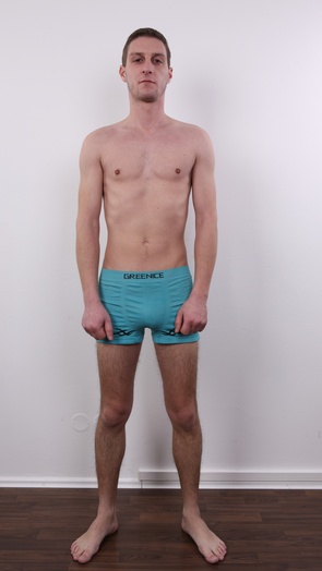 7. Download full pics of Tomas (28) from czechgaycasting.com