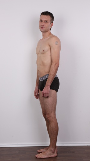 7. Download full pics of Rosta (29) from czechgaycasting.com