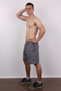 9. Download full pics of Simon (22) from czechgaycasting.com
