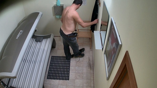 2. Download full pics of Hung and Hot – Twink Puts on a Solo Show from czechgaysolarium.com