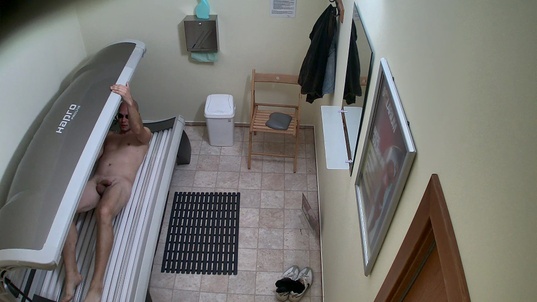 3. Download full pics of Muscled Twink Bares Down for the Cam from czechgaysolarium.com