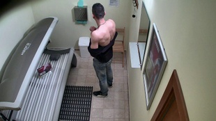 1. Download full pics of 火辣肌肉猛男的独角戏 from czechgaysolarium.com