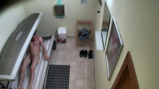 6. Download full pics of 火辣肌肉猛男的独角戏 from czechgaysolarium.com