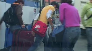 1. Download full pics of Nahá prsa - příliš pozdě na zakrytí from czechjacker.com