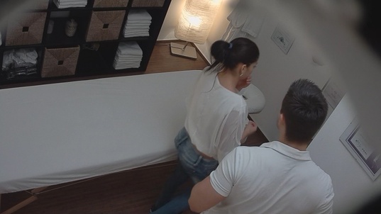 1. Download full pics of Gypsy Beauty Gets Fingered During Massage from czechmassage.com