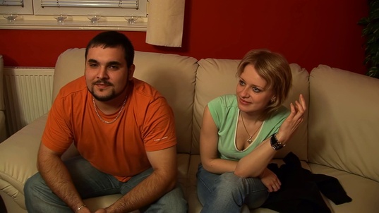 2. Download full pics of 60 people in one pile 1 from czechmegaswingers.com