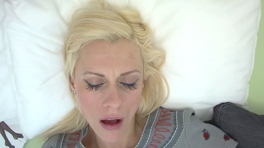 1. Download full pics of MILF Loves to Rub from czechorgasm.com