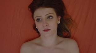 1. Download full pics of Bruneta v extázi 4 from czechorgasm.com