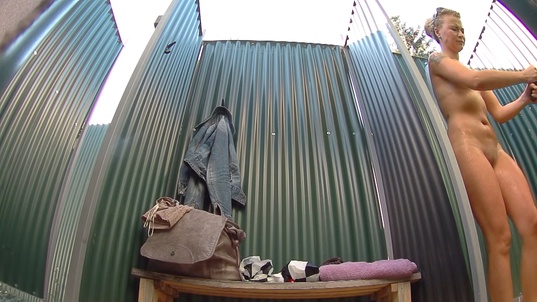 5. Download full pics of Smoothly Shaved Blonde from czechpool.com