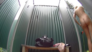 5. Download full pics of 恥ずかしがり屋の可愛いブロンド娘 from czechpool.com