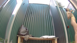 4. Download full pics of Married Lady in the Shower from czechpool.com