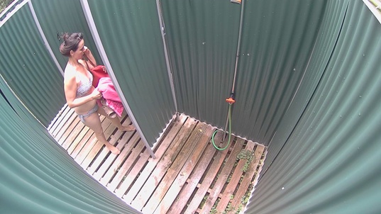 1. Download full pics of Mature-Ass Mom from czechpool.com