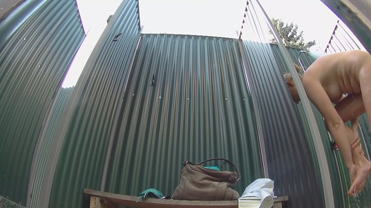 4. Download full pics of Fresh Bride’s Unforgettable Shower Tease from czechpool.com