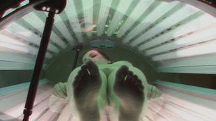 5. Download full pics of Brunette Gives Another Unintentional Pussy Flash from czechsolarium.com