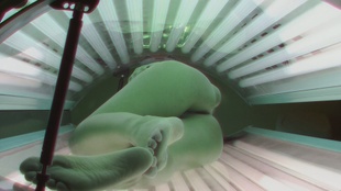 5. Download full pics of Brunette’s Tight Body Bares It All Again from czechsolarium.com