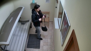 1. Download full pics of Brunette Gives Another Free Pussy Show from czechsolarium.com