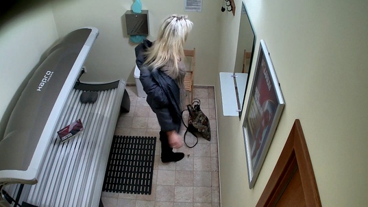 1. Download full pics of MILF’s Shaved Pussy Gets the Spotlight from czechsolarium.com