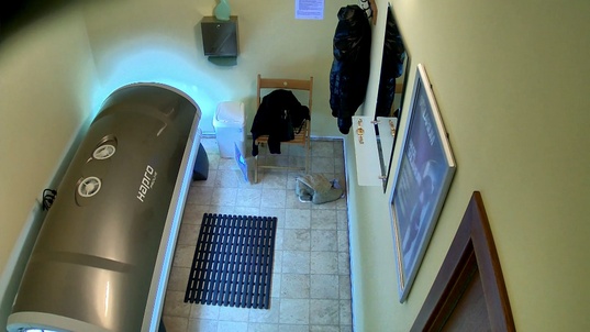 5. Download full pics of Sweet Ass on Display in Solarium from czechsolarium.com