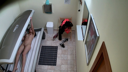 3. Download full pics of Girl Plays with Her Pussy in Solarium from czechsolarium.com