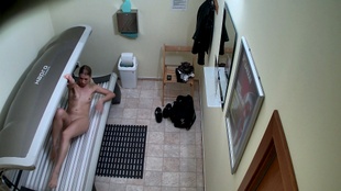 4. Download full pics of Porn Star in Solarium Caught Naked from czechsolarium.com