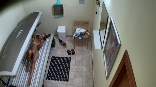 3. Download full pics of Slim Brunette Pussycat Shows Off Her Tight Body from czechsolarium.com