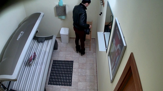 1. Download full pics of Slut Masturbates in Solarium Like Nobody’s Watching from czechsolarium.com