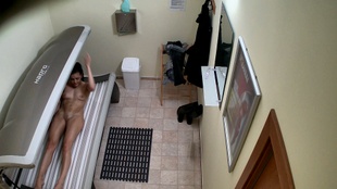 6. Download full pics of Brunette Can't Get Enough of Solarium Voyeur from czechsolarium.com