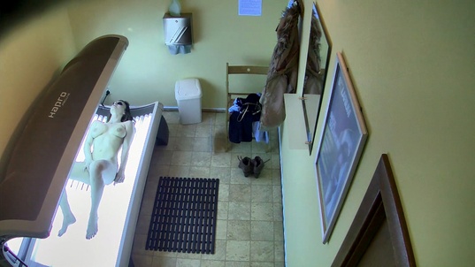5. Download full pics of Masturbating Allowed in This Solarium from czechsolarium.com