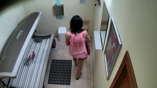 1. Download full pics of MILF with Big Tits Plays with Herself from czechsolarium.com