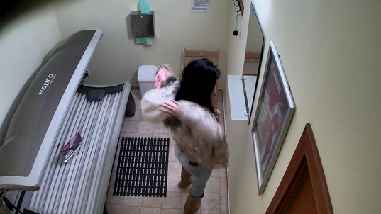 1. Download full pics of Model Masturbates for Solarium Cameras from czechsolarium.com