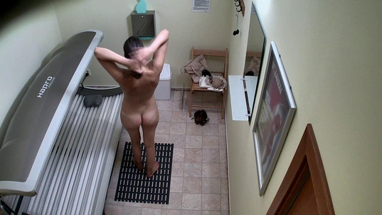 6. Download full pics of Brunette Sensation Gets Wild in Solarium from czechsolarium.com