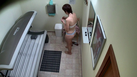 2. Download full pics of Hairy MILF Returns to the Solarium from czechsolarium.com