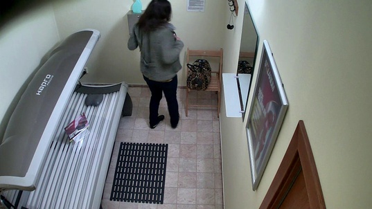 1. Download full pics of Brunette’s Solarium Adventure Continues from czechsolarium.com