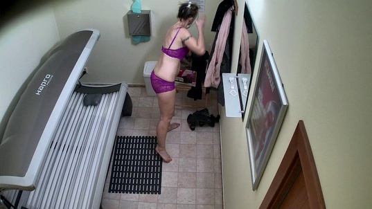 6. Download full pics of MILF in the Solarium Again from czechsolarium.com