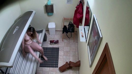 3. Download full pics of Husky Brunette’s Wild Solarium Adventure from czechsolarium.com