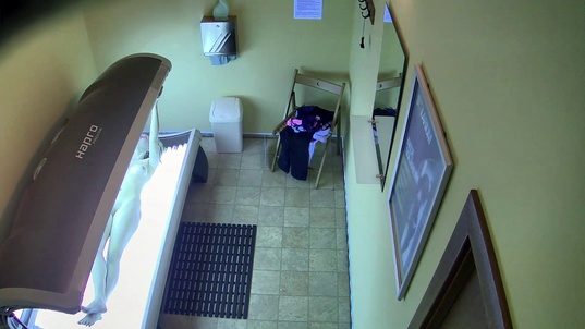 5. Download full pics of Student’s Hot Solarium Exploration from czechsolarium.com