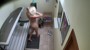 6. Download full pics of Busty MILF's Solarium Show from czechsolarium.com