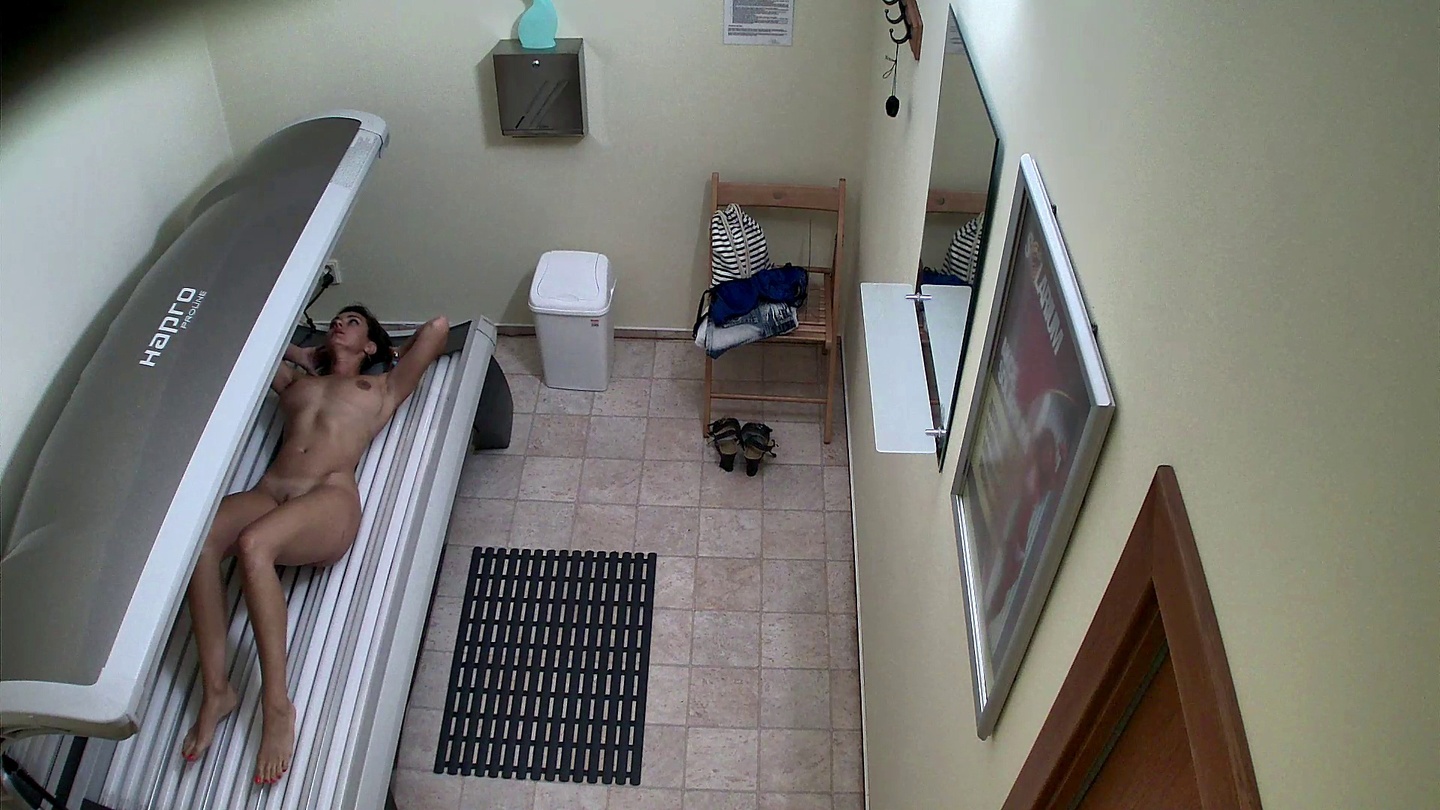 Busty Brunette Display