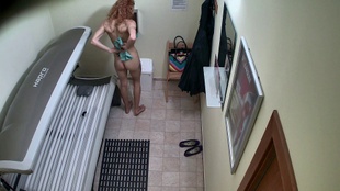 6. Download full pics of Sporty Blonde Exposed from czechsolarium.com