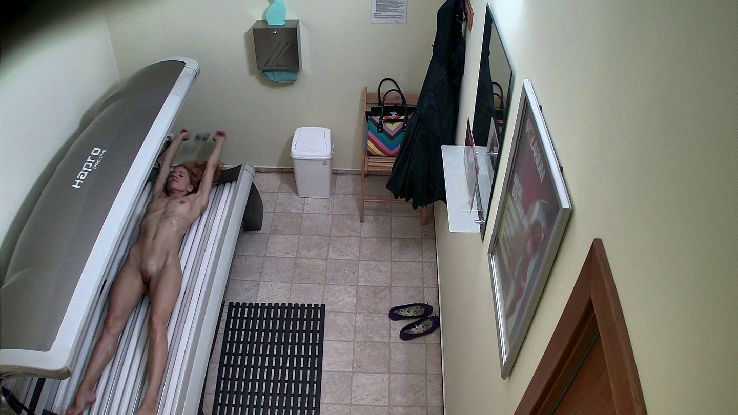 Sporty Blonde Exposed