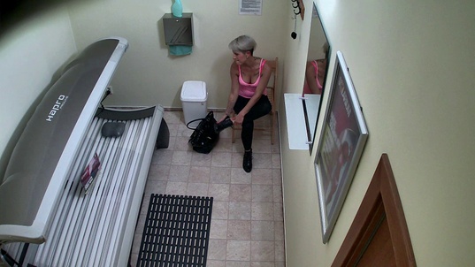 1. Download full pics of Sexy Amateur Unknowingly Gets Filmed from czechsolarium.com