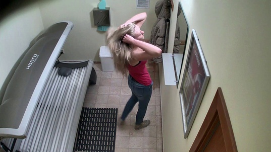 6. Download full pics of Hot Chick in the Solarium—Filmed from czechsolarium.com