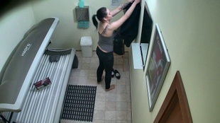 1. Download full pics of Pregnant Girl Exposed in the Solarium from czechsolarium.com