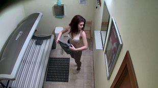 6. Download full pics of Beautiful Young Girl Exposed from czechsolarium.com