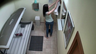 1. Download full pics of Busty Beauty Unknowingly Gets Filmed from czechsolarium.com