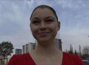 1. Download full pics of Sra. Diretora from czechstreets.com